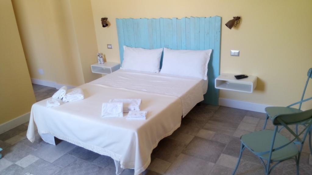 Bed and Breakfast Casale Diletta Castiadas Pokoj fotografie
