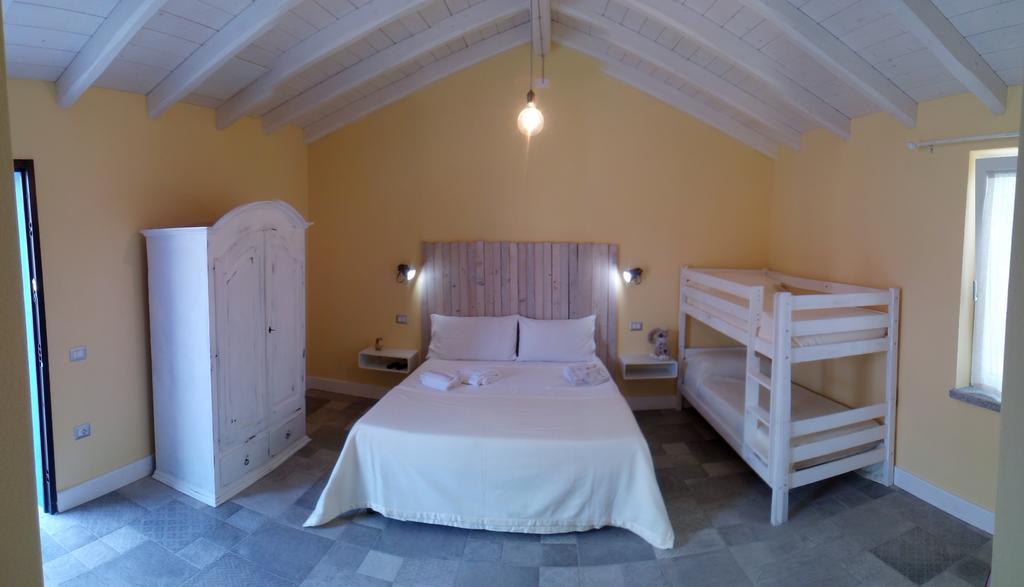 Bed and Breakfast Casale Diletta Castiadas Pokoj fotografie