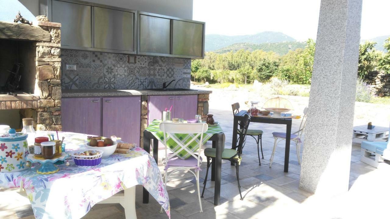 Bed and Breakfast Casale Diletta Castiadas Exteriér fotografie